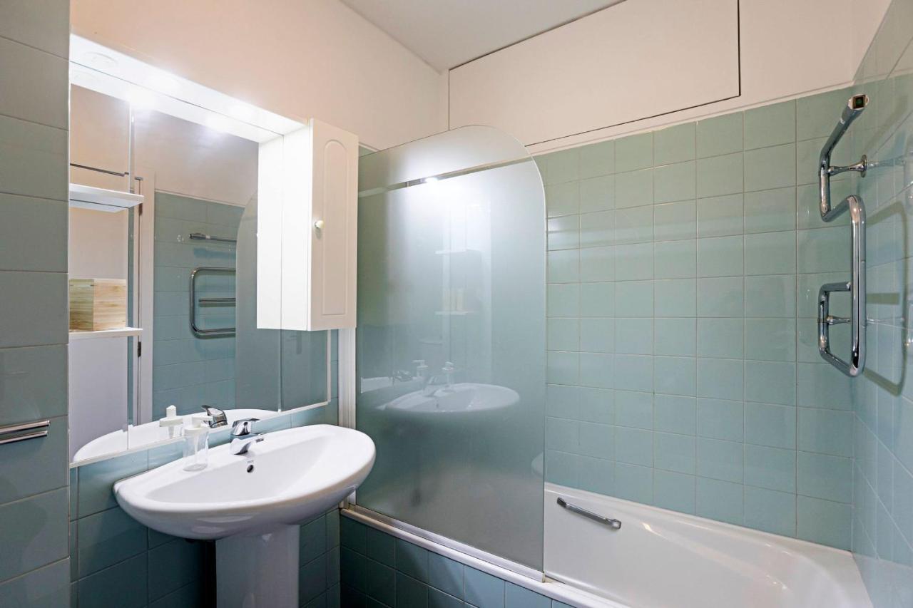 Cozy Flat In Foz By Lovelystay Porto Ngoại thất bức ảnh